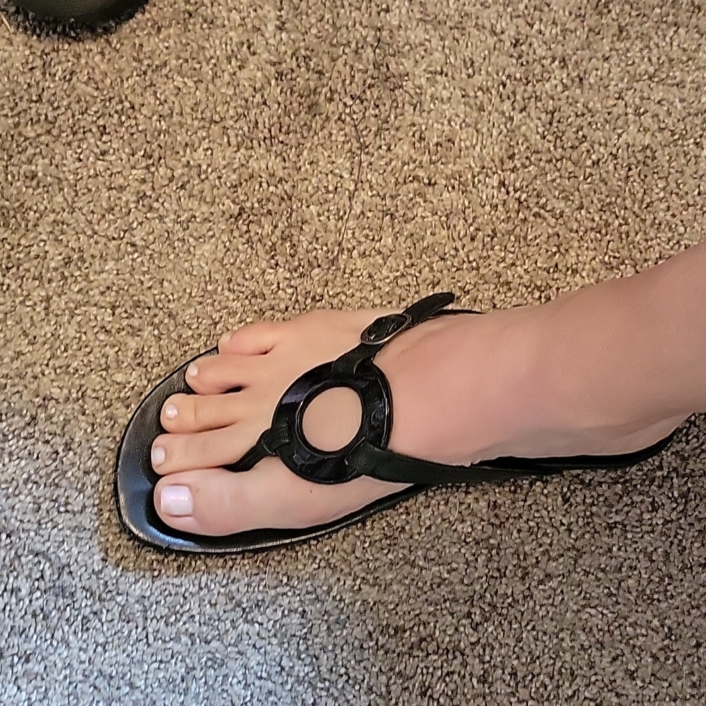 Black sandals. Size 9. Kim Roger's. Adjustable strap